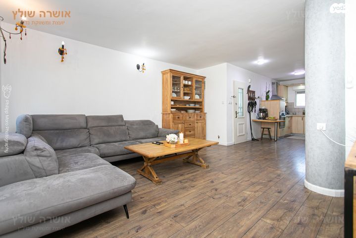 גג/ פנטהאוז, הערמונים, רמות יצחק, נשר