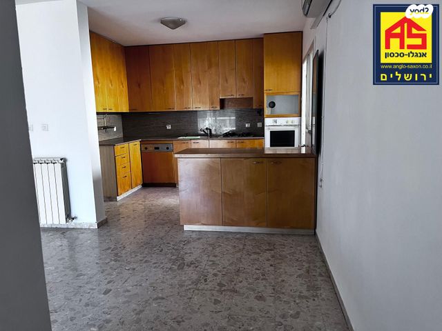 דירה, משה קול, בית הכרם, רמת בית הכרם, ירושלים