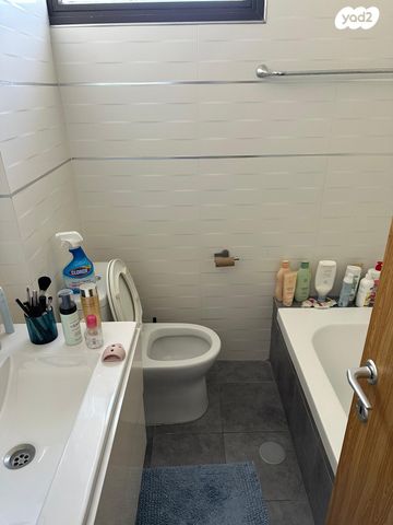 דירה, דרך נמיר, הצפון החדש - כיכר המדינה, תל אביב יפו