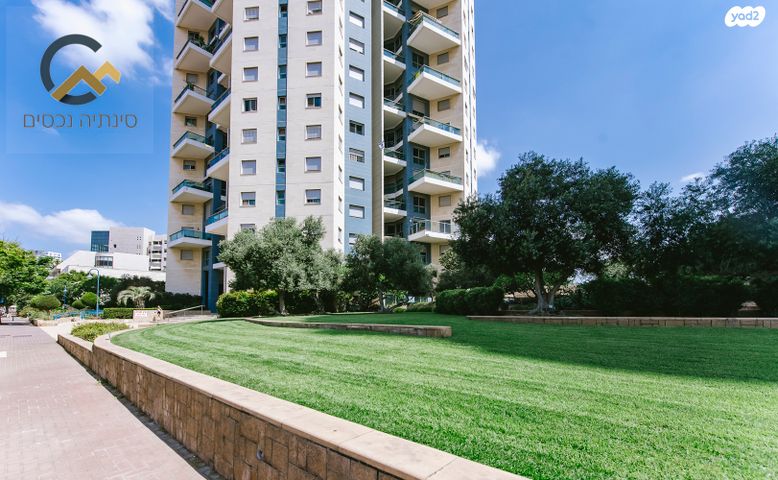 דירה, רמות מנחם, הוד השרון