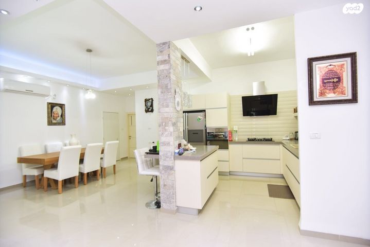 בניין מגורים, ברדיצ'בסקי, אברמסקי, קרית אתא