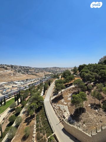 דירה, חומת שמואל, הר חומה, ירושלים