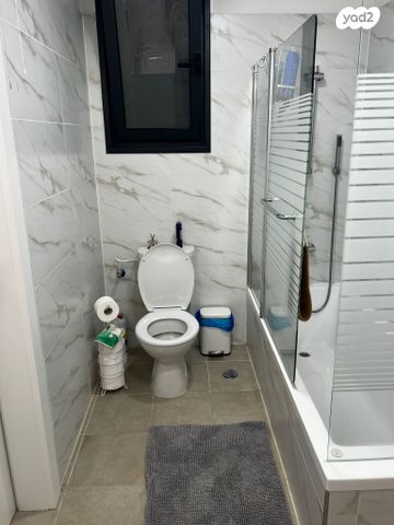 דירה, גאולה כהן, נאות פרס, רמלה