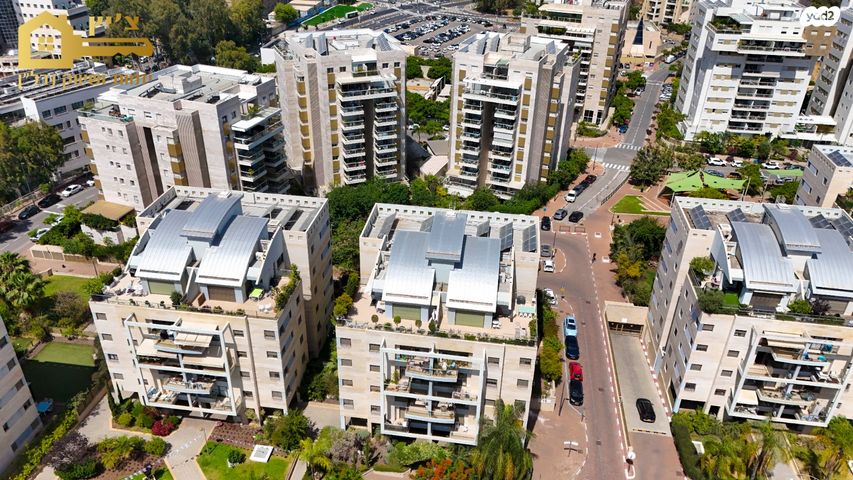 דירה, עבר הירדן, קרית אונו