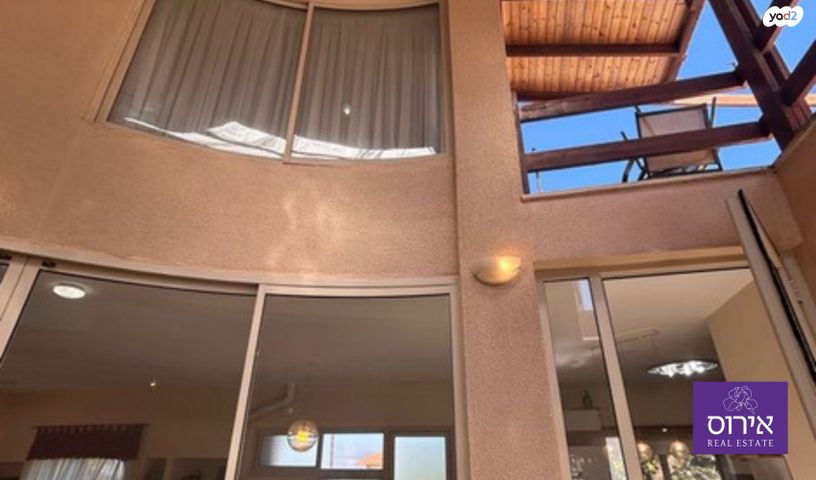 בית פרטי/ קוטג', כפר ורדים