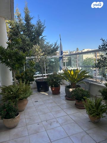 דירה, בלפור 27, עיר, מרכז העיר, נהריה