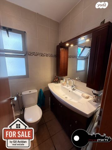 גג/ פנטהאוז, עבר הירדן, קרית אונו