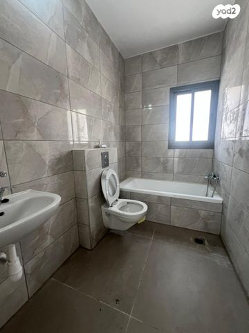 דירה, דב גור, רובע ו', אשדוד