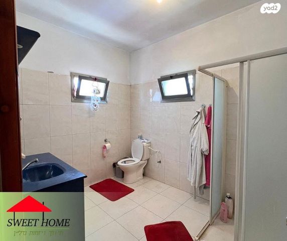 דו משפחתי, בנה ביתך, קדימה צורן