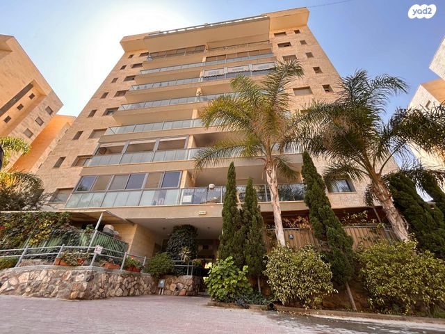 גג/ פנטהאוז