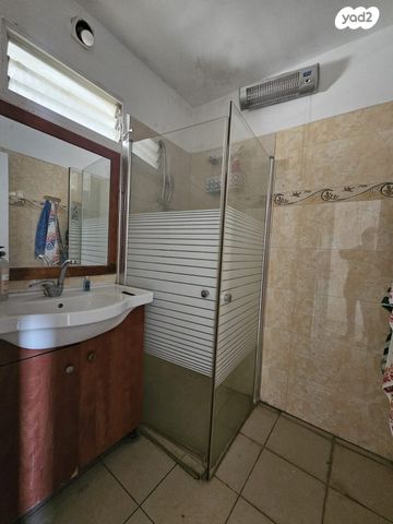 דירה, שדרות בן גוריון 17, בן גוריון, רמלה