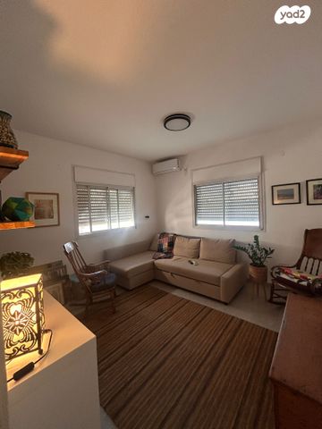 דירה, בלפור 27, עיר, מרכז העיר, נהריה