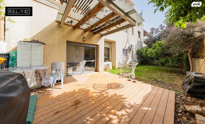 דירת גן, מרכז פרדס חנה, פרדס חנה כרכור