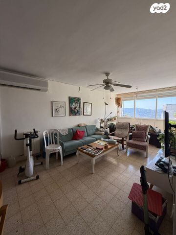 דירה, החרצית, קרית מנחם, ירושלים