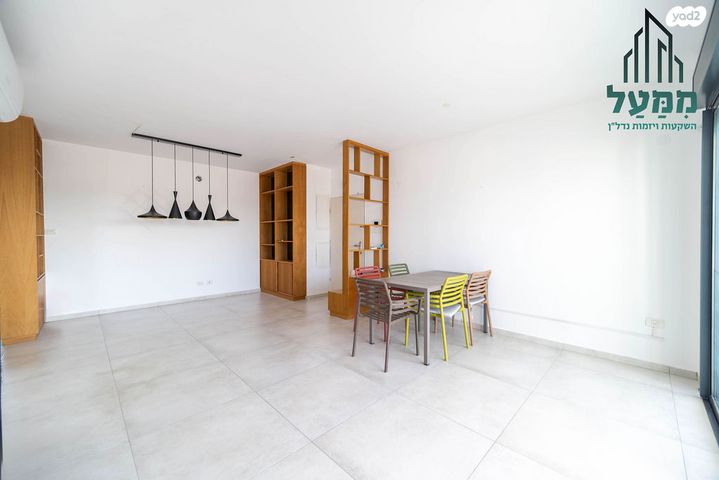 דירה, אוסטרובסקי, מרכז דרום, רעננה