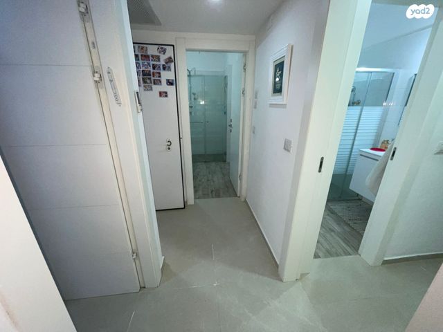 דירה, יוסי בנאי, רמלה