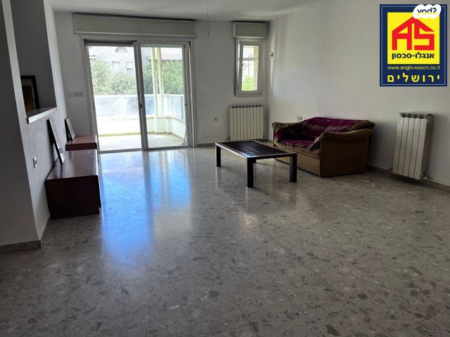 דירה, משה קול, בית הכרם, רמת בית הכרם, ירושלים