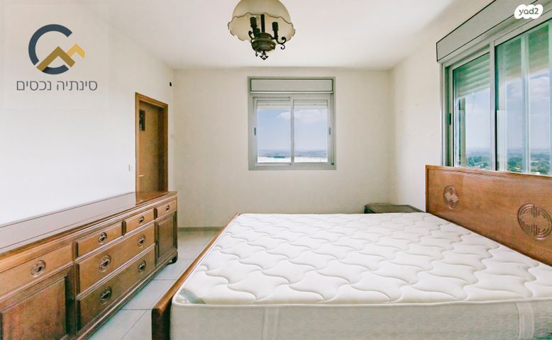 דירה, רמות מנחם, הוד השרון