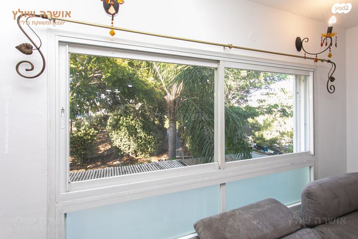 גג/ פנטהאוז, הערמונים, רמות יצחק, נשר