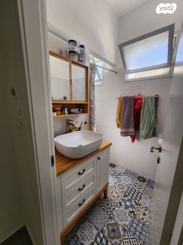 דירת גן, קרית טבעון