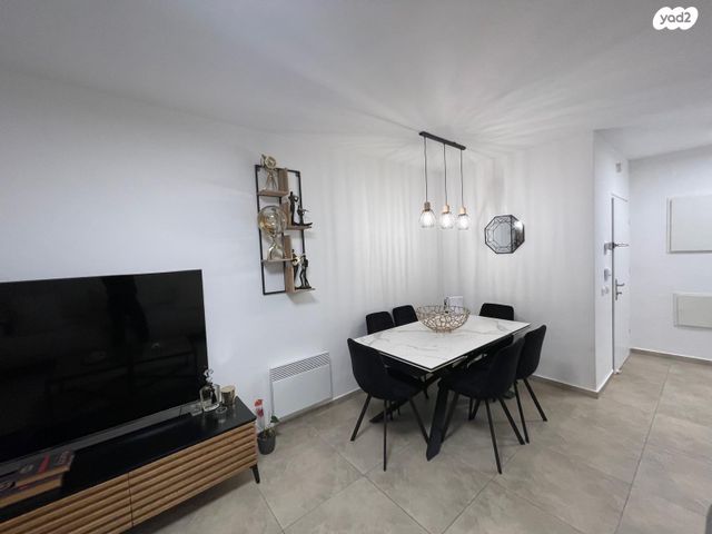 דירה, נופי החורש, מבשרת ציון