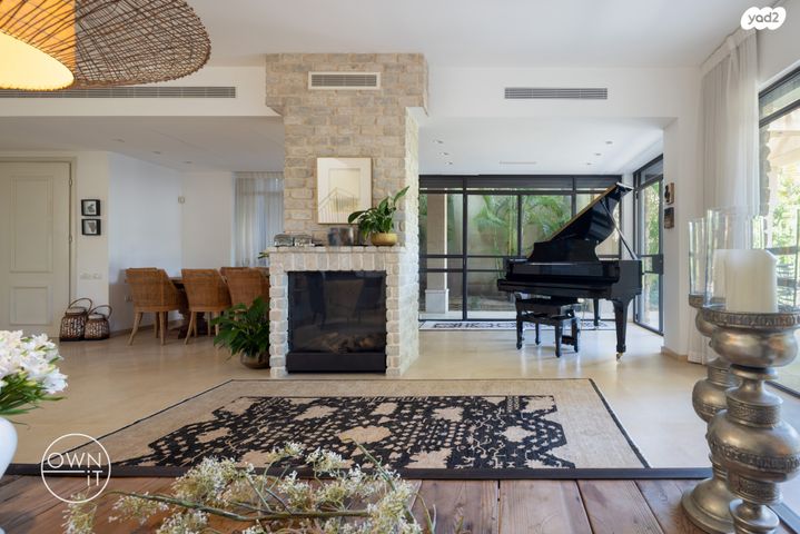 בית פרטי/ קוטג', מתחם הדסים, הוד השרון