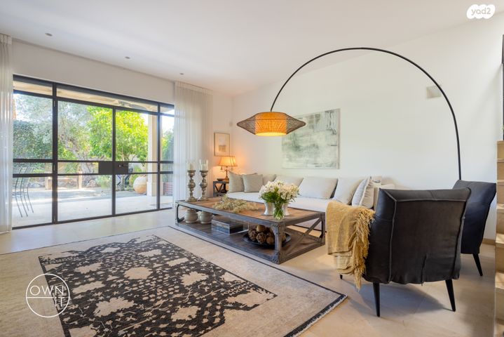 בית פרטי/ קוטג', מתחם הדסים, הוד השרון