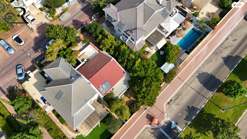 דו משפחתי, פלמ"ח, הנחלים, כפר יונה