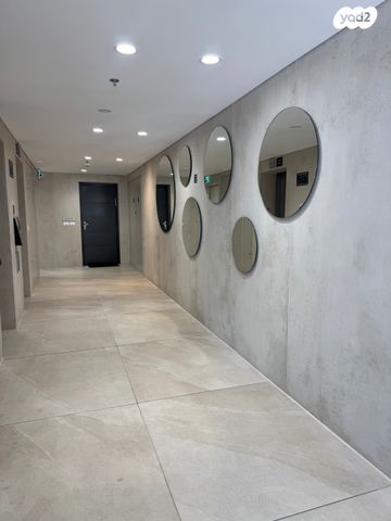 דירה, ענת גוב, צומת סביון, קרית אונו