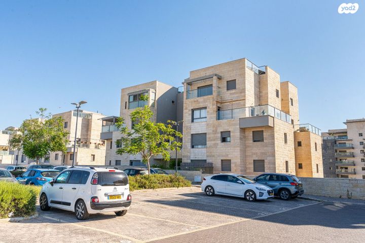 דירה, שוהם 76, אבני חן, חריש