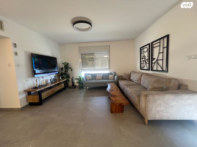 גג/ פנטהאוז, שדרות הערים התאומות, רמות הרכס, באר שבע