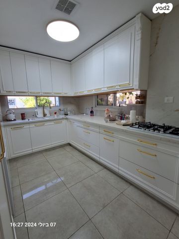 בית פרטי/ קוטג', אילת 17, המייסדים, קרית מלאכי