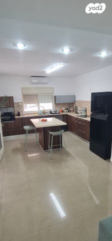 דירת גן, קרן היסוד, עיר, מרכז העיר, נהריה