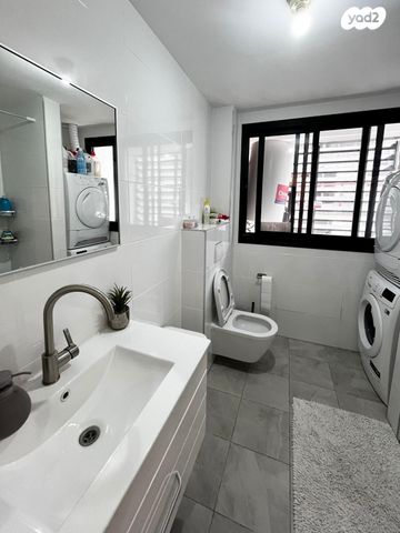 דירה, נווה מגן, רמת השרון