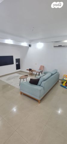 דירת גן, קרן היסוד, עיר, מרכז העיר, נהריה