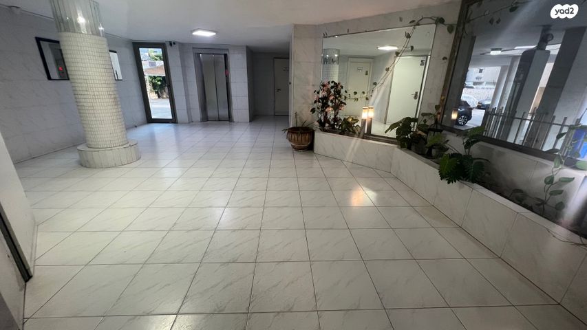 דירה, צפת 3, קרית שרת מערב, חולון