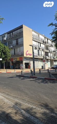 דירה, זאב ז'בוטינסקי 6, אגרובנק, חולון