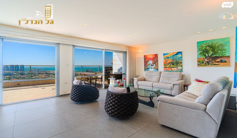 גג/ פנטהאוז, אברהם בלסברג, ברנע, אשקלון