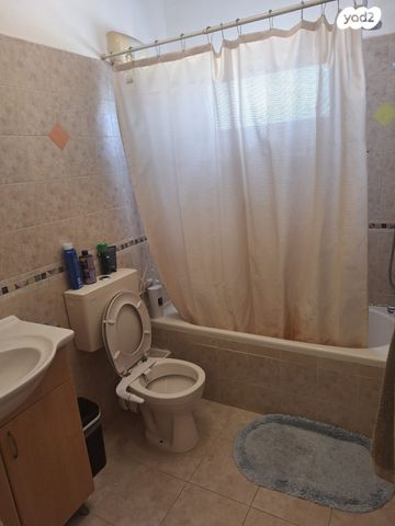 דירה, משעול היין, כרמיאל