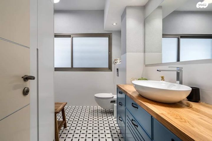 גג/ פנטהאוז, העצמאות, פתח תקווה