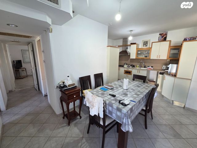 דירה, שדרות בית וגן, בית וגן, קרית אתא