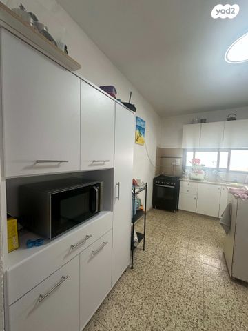 דירה, הכלנית, הפרחים, כפר סבא