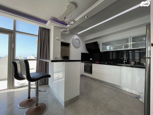 דירה, הירקון 52, לב תל אביב, לב העיר צפון, תל אביב יפו