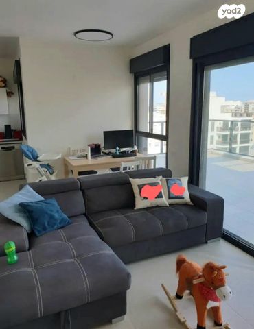 גג/ פנטהאוז, בר יוחאי, נגבה, רמת גן