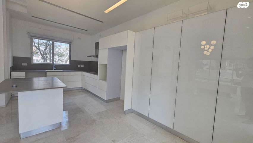 בית פרטי/ קוטג', בני בנימין, גלי הים, נתניה