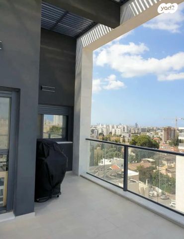 גג/ פנטהאוז, בר יוחאי, נגבה, רמת גן