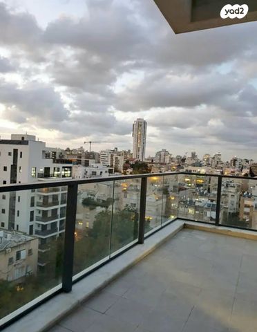 גג/ פנטהאוז, בר יוחאי, נגבה, רמת גן