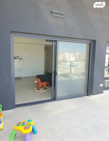 גג/ פנטהאוז, בר יוחאי, נגבה, רמת גן