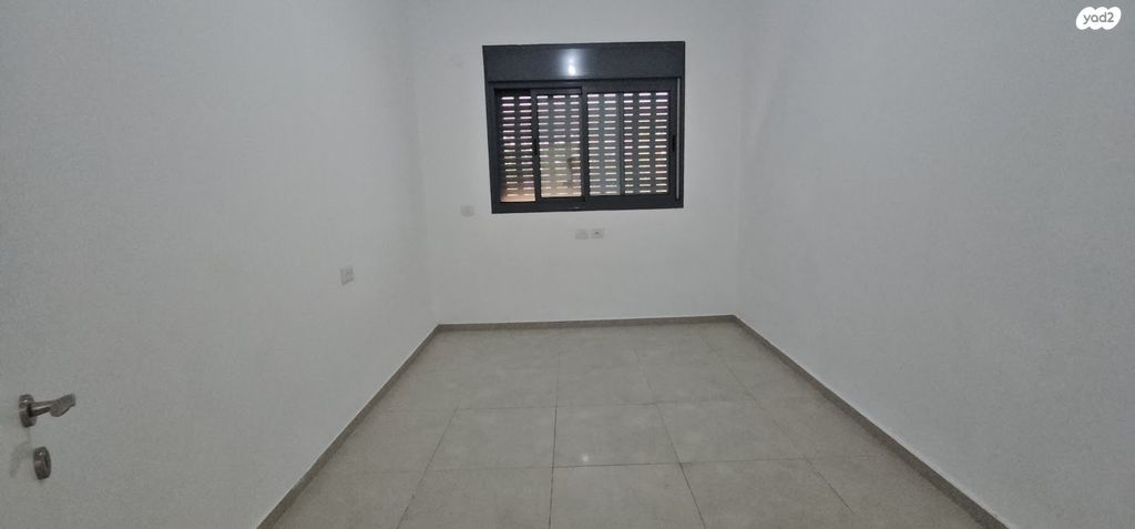 דו משפחתי, שריג 21, שאר העיר, כפר ורדים