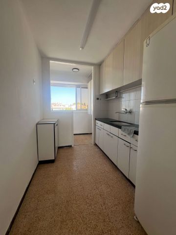 יצחק בן צבי 68